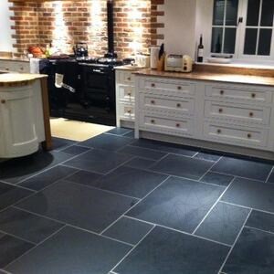 Nero Brushed Slate French Pattern set 2 cm