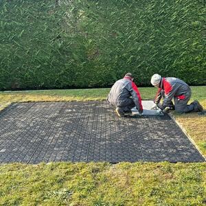 Fast Base – Stabilizing support for pavements, 110 x 75 cm