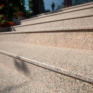 Granite Santa Rossa Fiamat 1.8 cm - Countertops, Steps, Glazes and Customized Pieces
