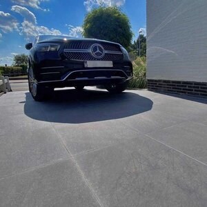 Sinterized Stone L'ALTRA PIETRA Castello Antrazyt, 60 X 60 X 2 cm, R11 - Non-Slip for outdoor use