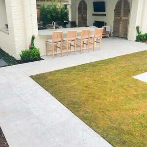 Sinterized Stone L'ALTRA PIETRA Duomo Bluestone Grey, 60 X 90 X 2 cm, R11 - Non-Slip for outdoor use