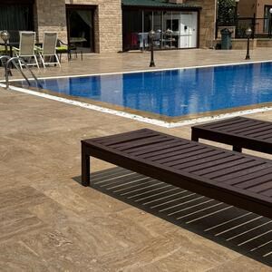 Latte PREMIUM Brushed Travertine French Pattern Set 3 cm