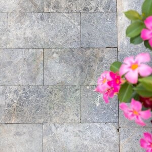 Tundra Grey Sandblasted Marble 15.2 x 30.5 x 3 cm