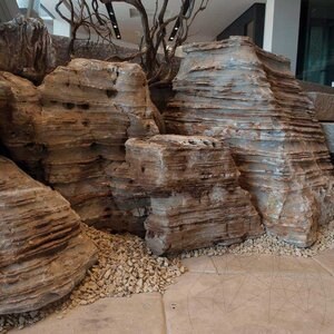 Monolith Makedon Decorative Garden Stone KG