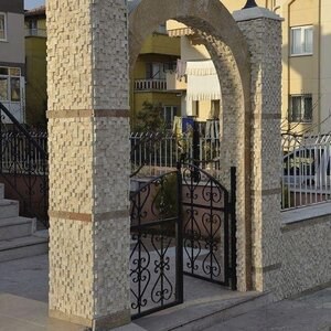 Classic Splitface Travertine 3D Mosaic, 2.5 x 2.5 cm