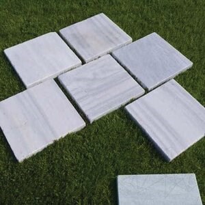 Kavala Cross Cut Tumbled Marble Garden Step, 40 x 40 x 4.5 cm