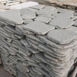 Kavala Polygonal Tumbled Slate - Patio Flagstone Slabs