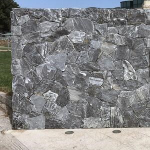 Rock Face Black Poligonal Marble