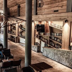 Rock Face Dias Poligonal Marble