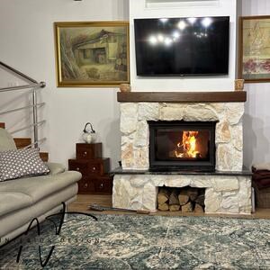 Rock Face Vintage Thasos Poligonal Marble