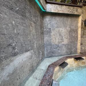 Waved Silver Travertine 120 x 60 x 2 cm 