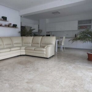 Classic PREMIUM Cross Cut Honed Travertine, 61 x 61 x 1.2 cm