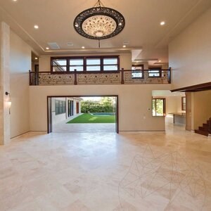 Classic PREMIUM Cross Cut Polished Travertine 61 x 61 x 1.2 cm