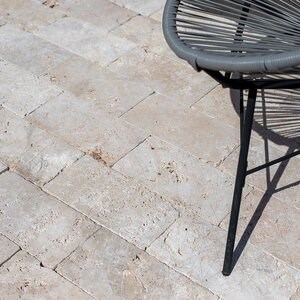 Classic Cross Cut Tumbled Travertine 15.2 x 30.5 x 3 cm - Economy