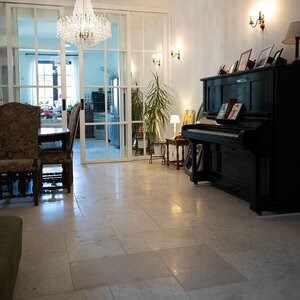 Classic Cross Cut Tumbled Travertine 61 x 40.6 x 1.2 cm - Economy