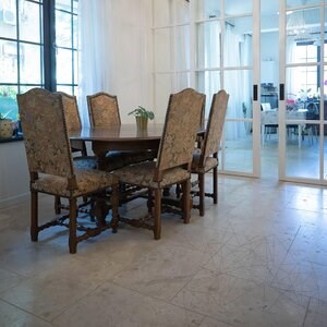 Classic Cross Cut Tumbled Travertine 61 x 40.6 x 1.2 cm - Economy