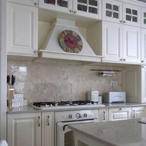 Classic PREMIUM Cross Cut Honed Travertine, 61 x 30.5 x 1.2 cm