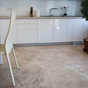 Classic PREMIUM Cross Cut Honed Travertine, 61 x 61 x 1.2 cm