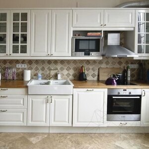 Latte PREMIUM Tumbled Travertine, 10 x 10 x 1.2 cm