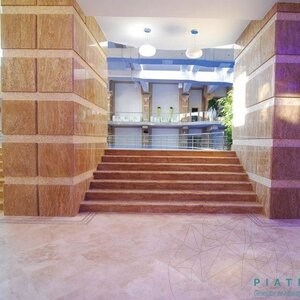 Latte PREMIUM Polished Travertine, 61 x 30.5 x 1.2 cm