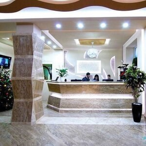 Latte PREMIUM Polished Travertine, 61 x 30.5 x 1.2 cm