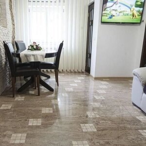 Latte PREMIUM Polished Travertine, 61 x 30.5 x 1.2 cm