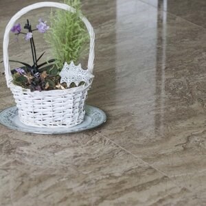 Latte PREMIUM Cross Cut Polished Travertine 122 x 61 x 1.2 cm