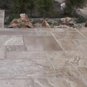 Latte PREMIUM Brushed & Chiseled Edge Travertine French Pattern Set, 3 cm
