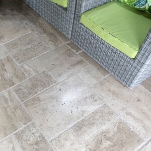 Latte PREMIUM Brushed & Chiseled Edge Travertine French Pattern Set, 1.2 cm