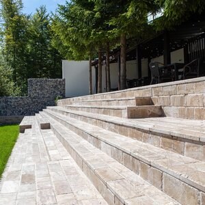 Latte PREMIUM Brushed & Chiseled Edge Travertine, 30.5 x 15 x 3 cm