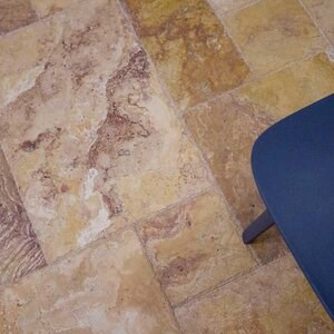 Peach Cross Cut Brushed & Chiseled Edge Travertine French Pattern Set, 1.2 cm