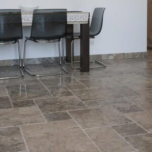 Silver Cross Cut Brushed & Chiseled Edge Travertine French Pattern Set 1.2 cm