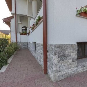 Silver Splitface Travertine, 7.5 cm x FL x 2 cm