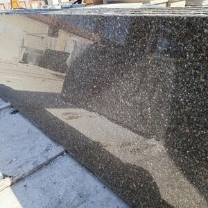 Tropic Brown Polished Granite, 60 x 60 x 1.8 cm