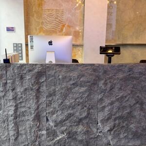Tundra Marble Rock Face 