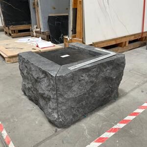 Tundra Marble Rock Face 