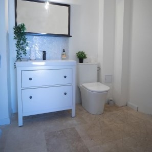 Classic Cross Cut Tumbled Travertine 61 x 40.6 x 1.2 cm - Economy