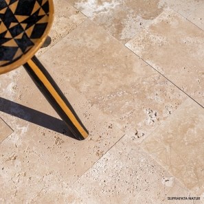 Classic Cross Cut Brushed Travertine 40.6 x 20.3 x 1.2 cm
