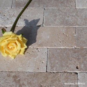 Classic Cross Cut Tumbled Travertine 7.5 x 20.3 x 1 cm