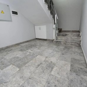 Tundra Grey Honed Marble, 61 x 30.5 x 1.2 cm