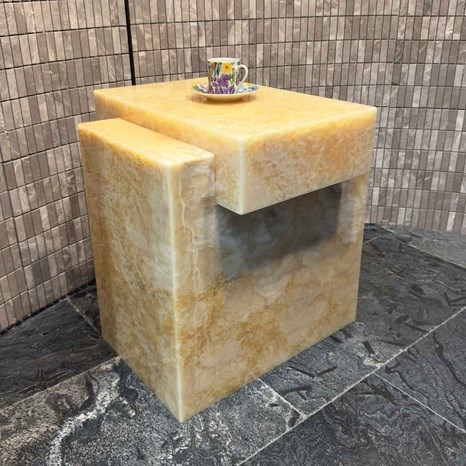 Orange Onyx Quadra Table