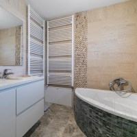 Classic Wave Cut Brushed Travertine, 61 x 30.5 x 1.2 cm
