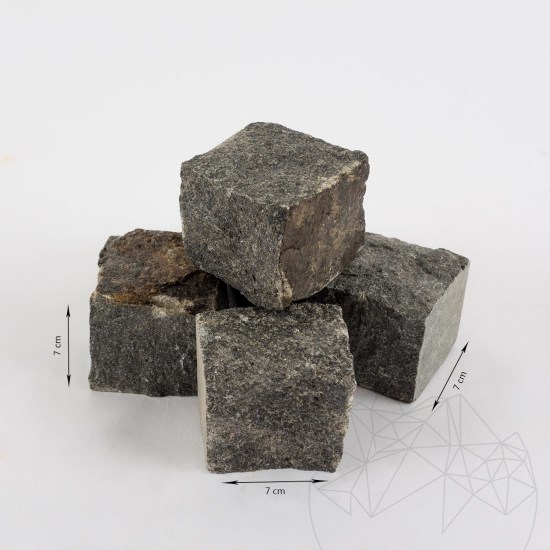 Anthracite Splitface Granite Cobblestone, 7 x 7 x 7 cm (1 ton = 5-6 sqm)
