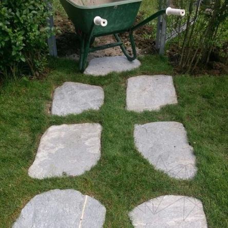 Kavala Tumbled Slate Japanese Garden Step - Standard size