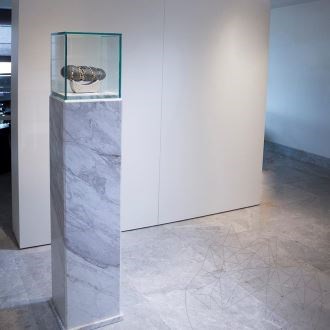 Calacatta Marble Pedestal, 33 x 33 x 122 cm