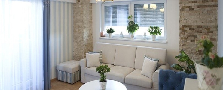 Ideas for decorating a romantic living room