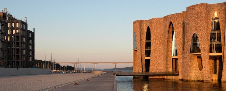Decorative brick: Discover 4 Inspirational buildings 