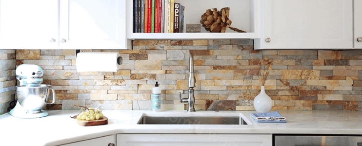 Unconventional kitchen designs with natural stone