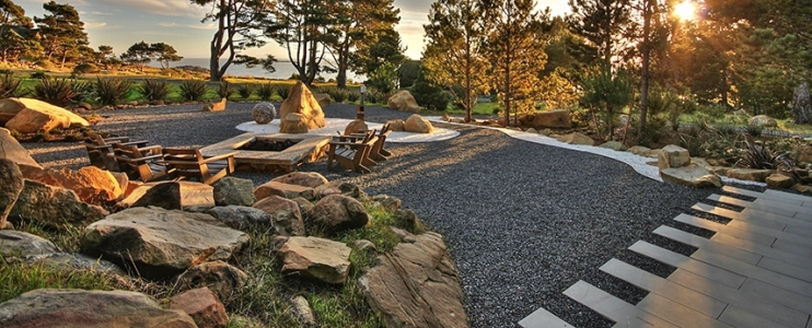 Creative landscaping ideas with natural stone