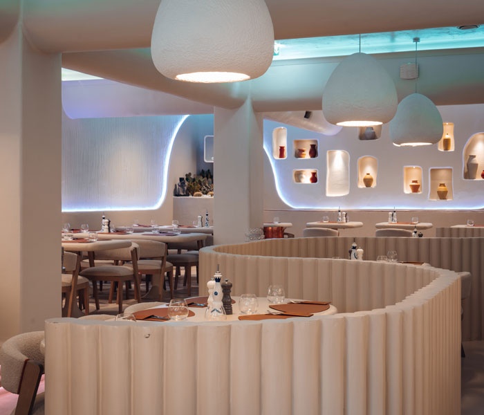 The House of LU – Fluid Design, Natural Stone and a New Culinary Landmark in Timișoara
